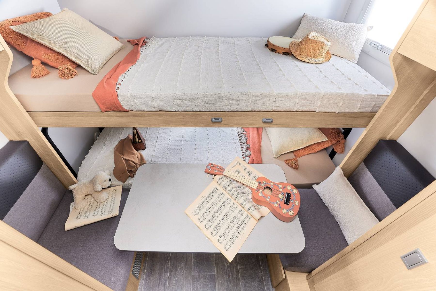 itineo-ps740-valcaravan-dormitorio