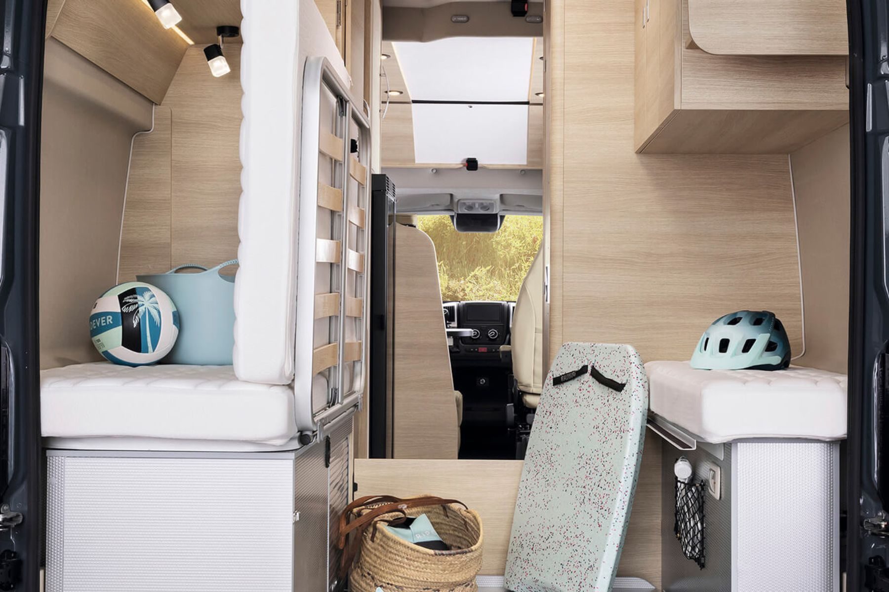 parte-trasera-rapido-v65-xl