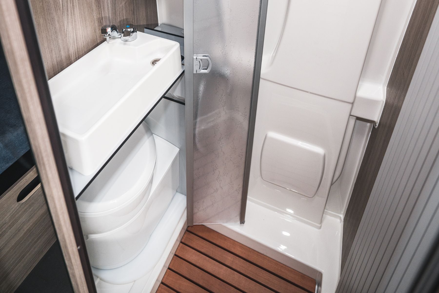 randger-r600-aseo-valcaravan